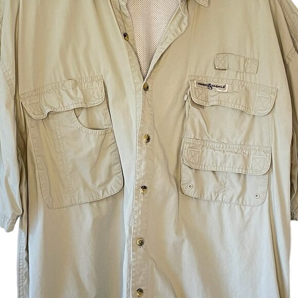 Hook & Tackle Men's Shirt High Tech Fishing Gear Short Sleeve Button Down XL - Picture 2 of 13